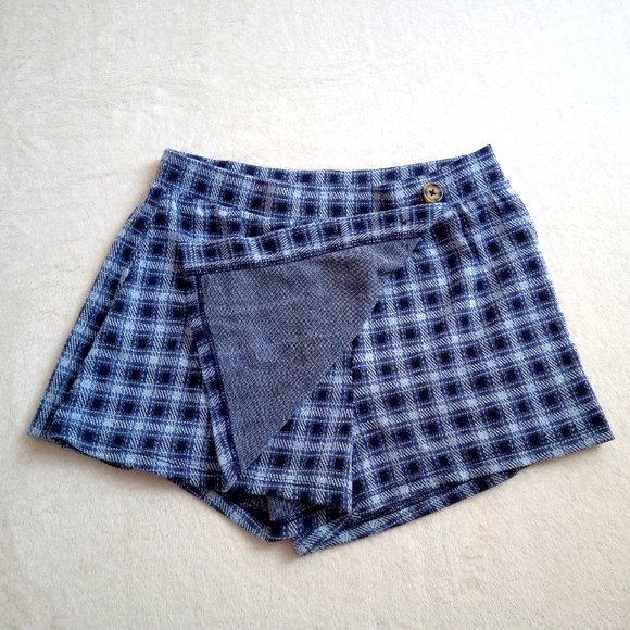 ULTRA FLIRT - NWOT Blue Plaid Skirt Skort w/Button Wrap Detail Shorts Un… - Picture 3 of 8